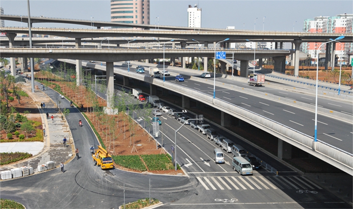 濟(jì)南北園大街道路及環(huán)境建設(shè)工程及濟(jì)南BRT1號線站臺(tái)工程